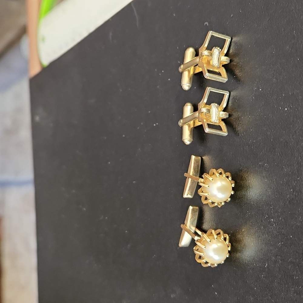 Set of vintage cufflinks